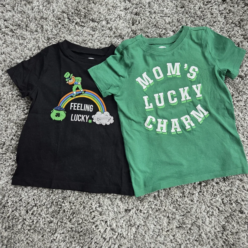 Mom's Lucky Charm/Feeling Lucky T-Shirts - Old Navy St. Patricks Day Sz 5 Kids